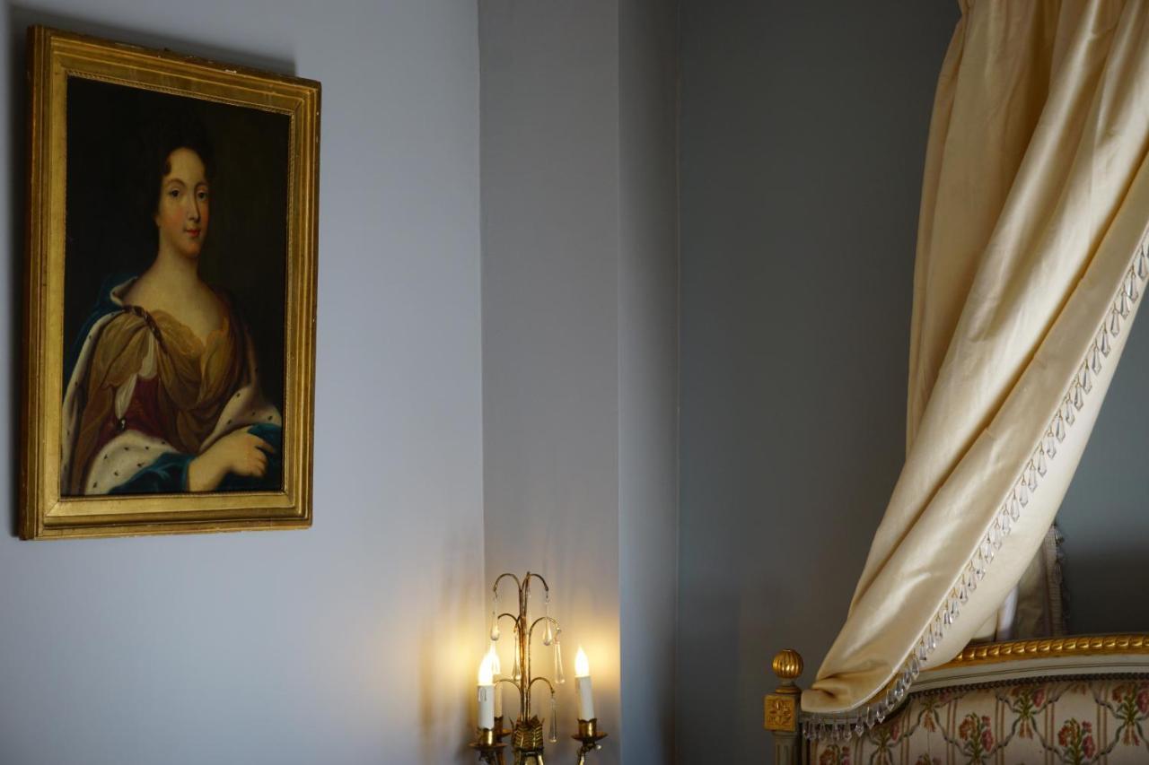 Manoir De La Comtesse Apartment Chailly-en-Biere Екстериор снимка