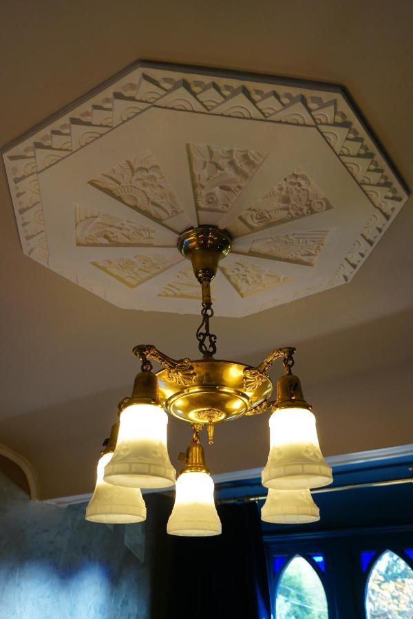 Manoir De La Comtesse Apartment Chailly-en-Biere Екстериор снимка