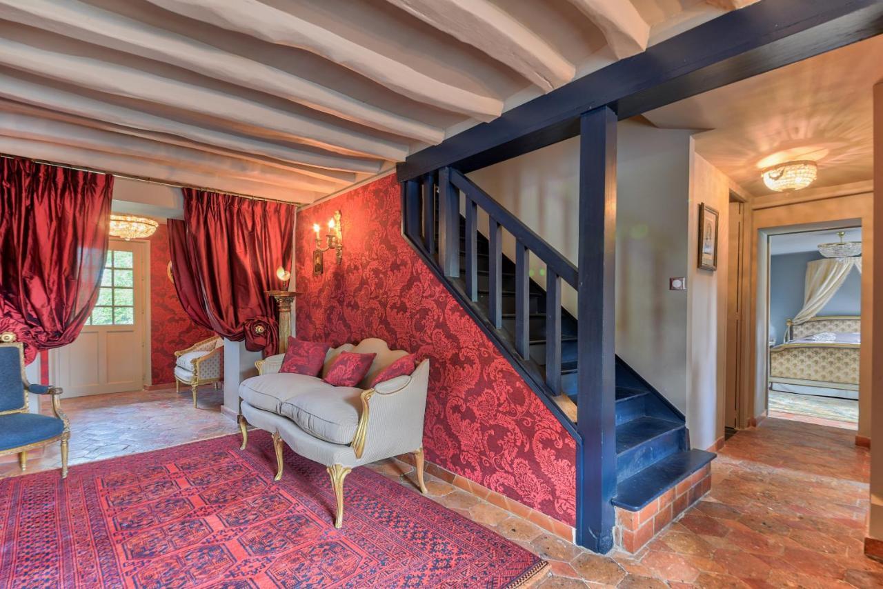Manoir De La Comtesse Apartment Chailly-en-Biere Екстериор снимка