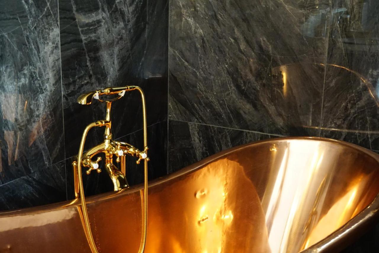 Manoir De La Comtesse Apartment Chailly-en-Biere Екстериор снимка