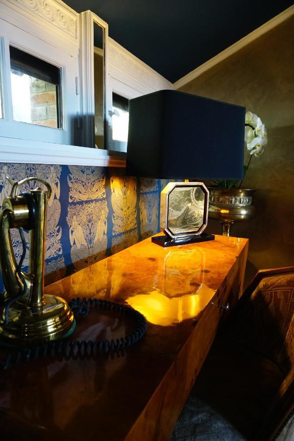 Manoir De La Comtesse Apartment Chailly-en-Biere Екстериор снимка